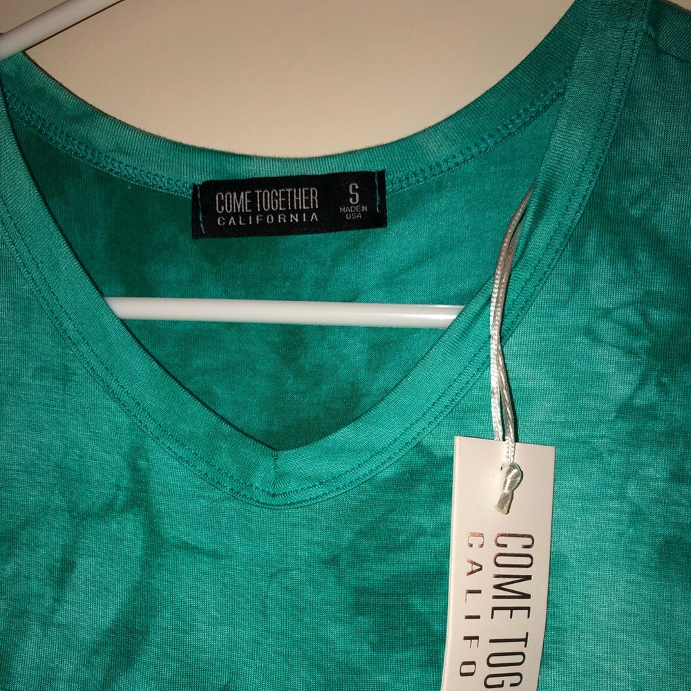 🆕 Come Together CA Green Pleated Tunic/Long Tee - Picture 6 of 7